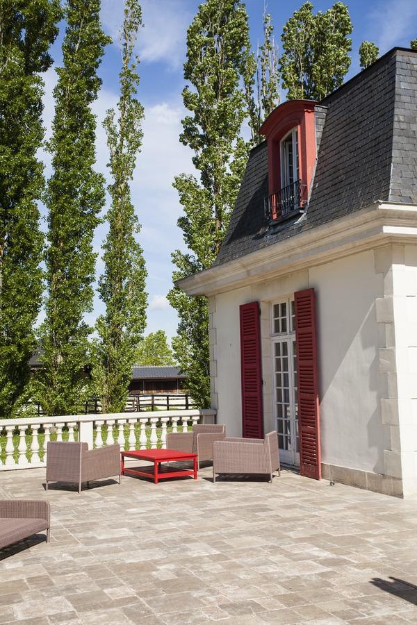 Le Domaine De Barbizon Hotel Saint-Martin-en-Biere Bagian luar foto