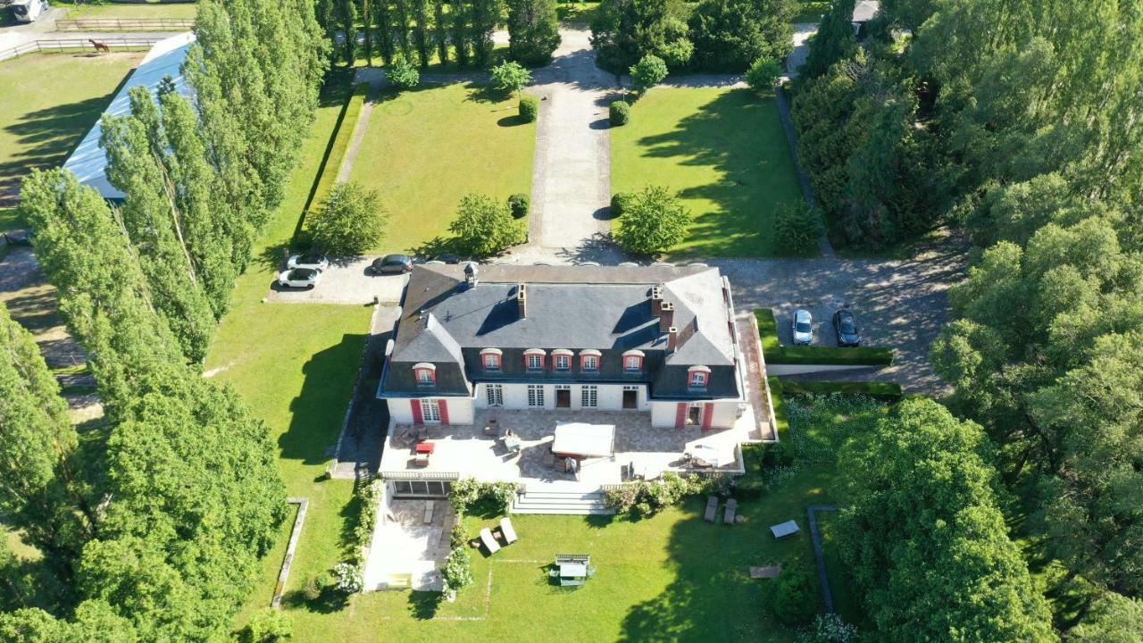 Le Domaine De Barbizon Hotel Saint-Martin-en-Biere Bagian luar foto